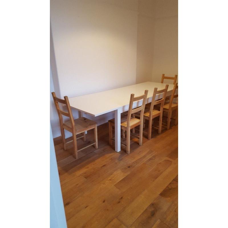 Extendable Dining Table with 10 Chairs