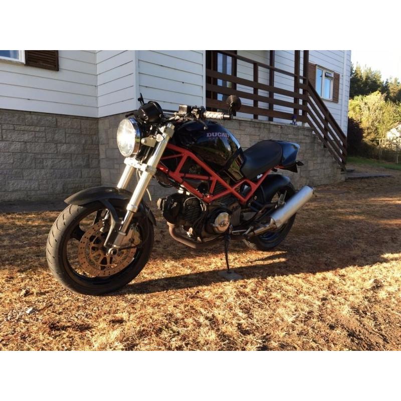 Ducati Monster 600