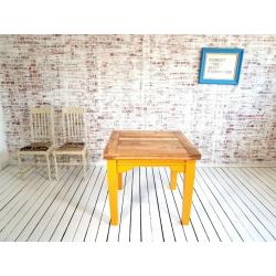 Modern Rustic Style Farmhouse Tapered Leg Extending Dining Table to Seat Eight People