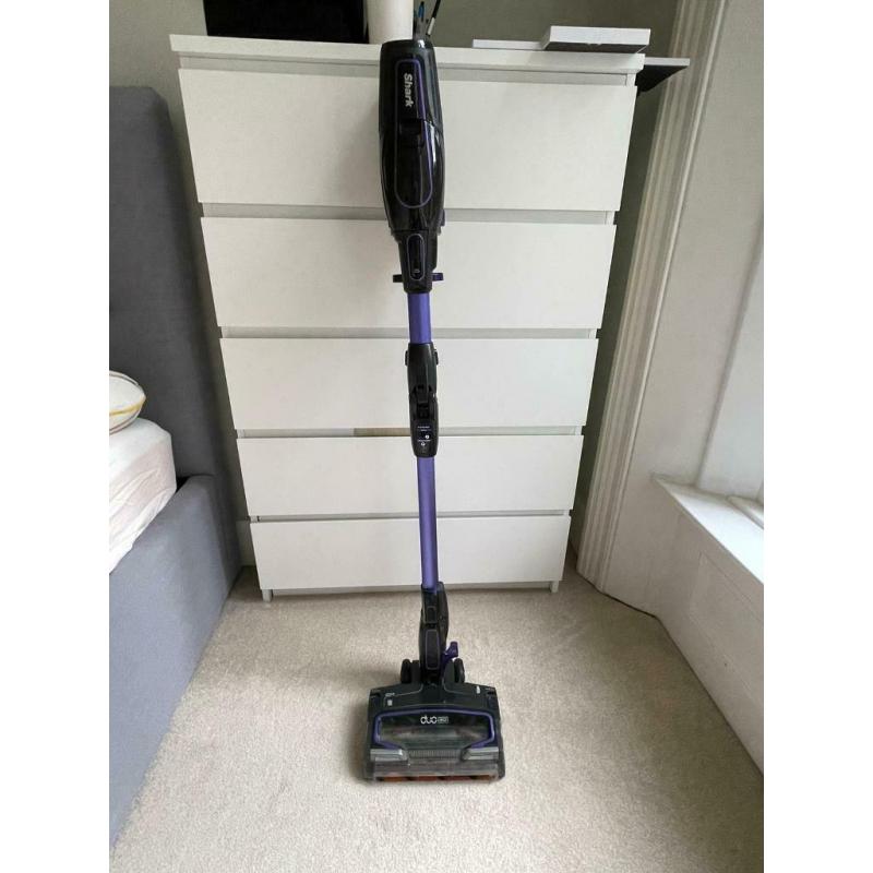 Shark IF130 Duo Cordless Vacuum Cleaner